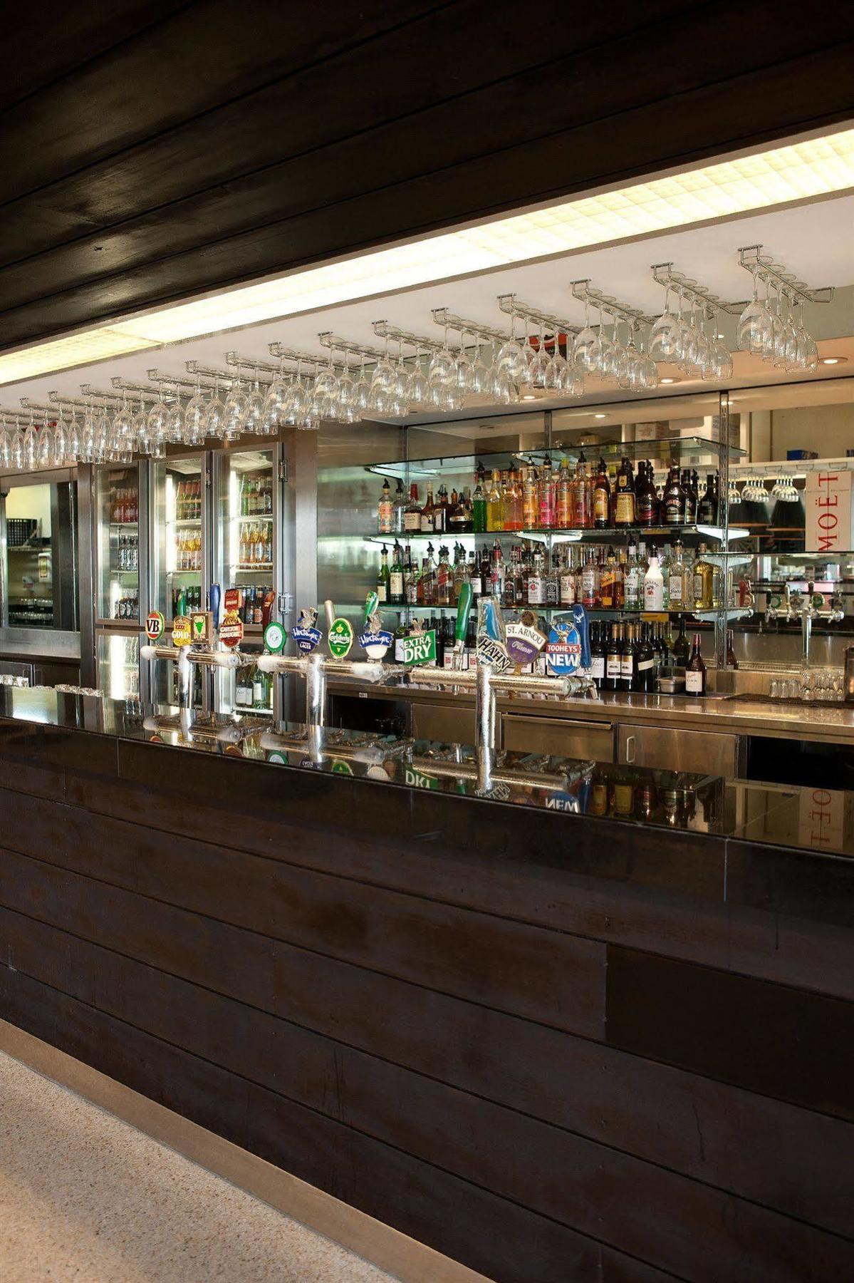 Macquarie Park Nightcap At The Ranch Hotel מראה חיצוני תמונה